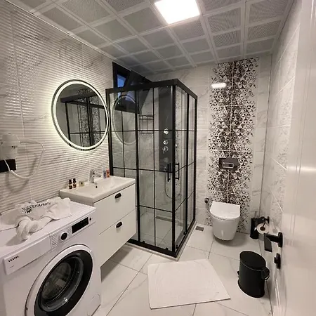 Olivaparts Hotell *