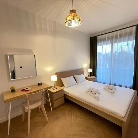 Olivaparts Hotell *