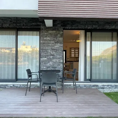 Apartman Olivaparts