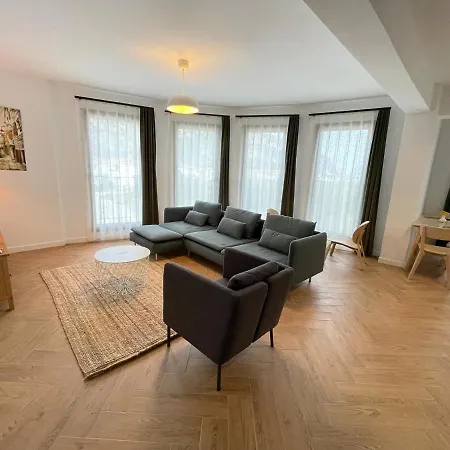 Olivaparts Hotell