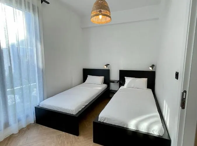 Olivaparts מלון *