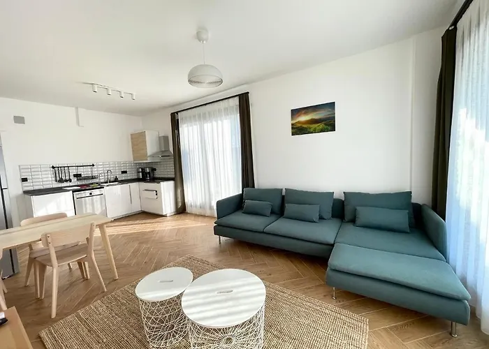 מלון Olivaparts *