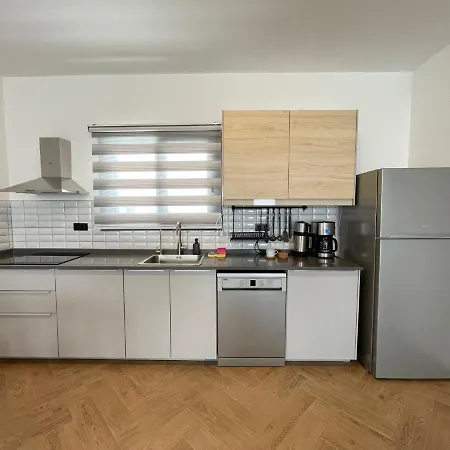Apartment Olivaparts