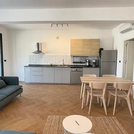 Olivaparts Apartment