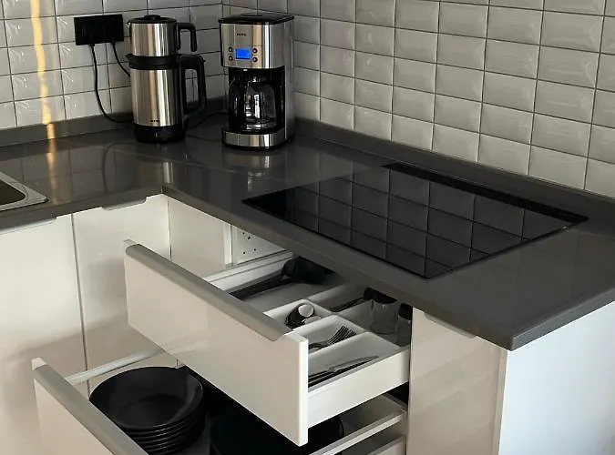 Olivaparts מוגלה