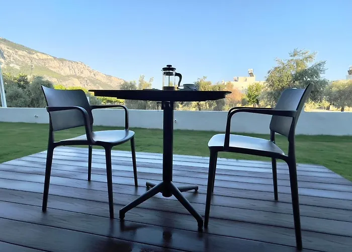 Olivaparts 호텔 무글라