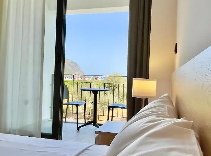 מלון Olivaparts *